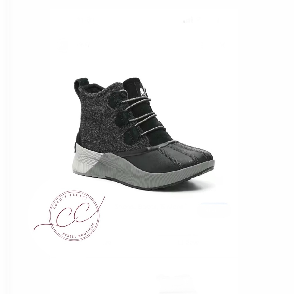 Sorel Black and Gray Boots